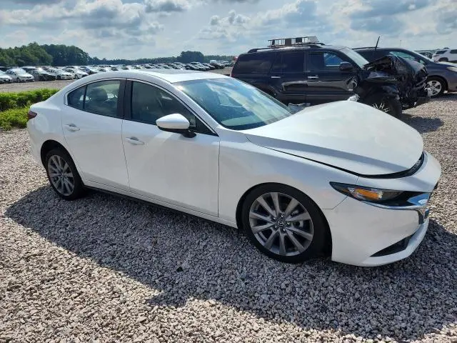 2024 MAZDA 3 PREFERRED  