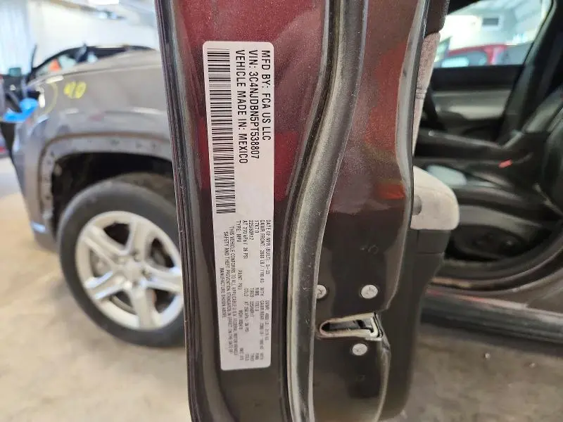 2023 JEEP COMPASS LATITUDE  