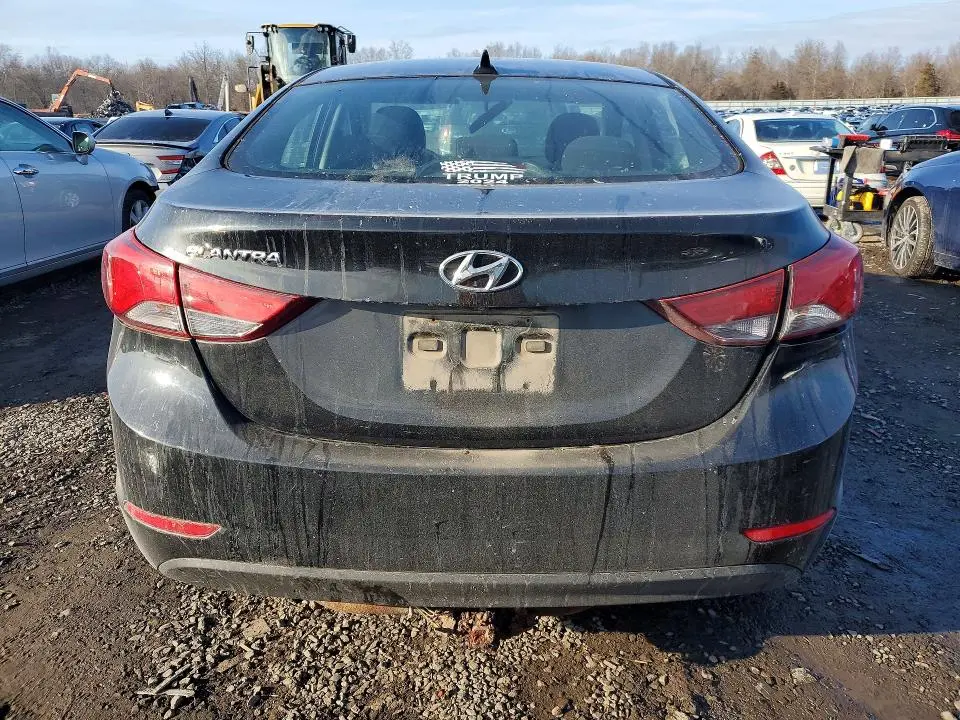 2015 HYUNDAI ELANTRA SE  
