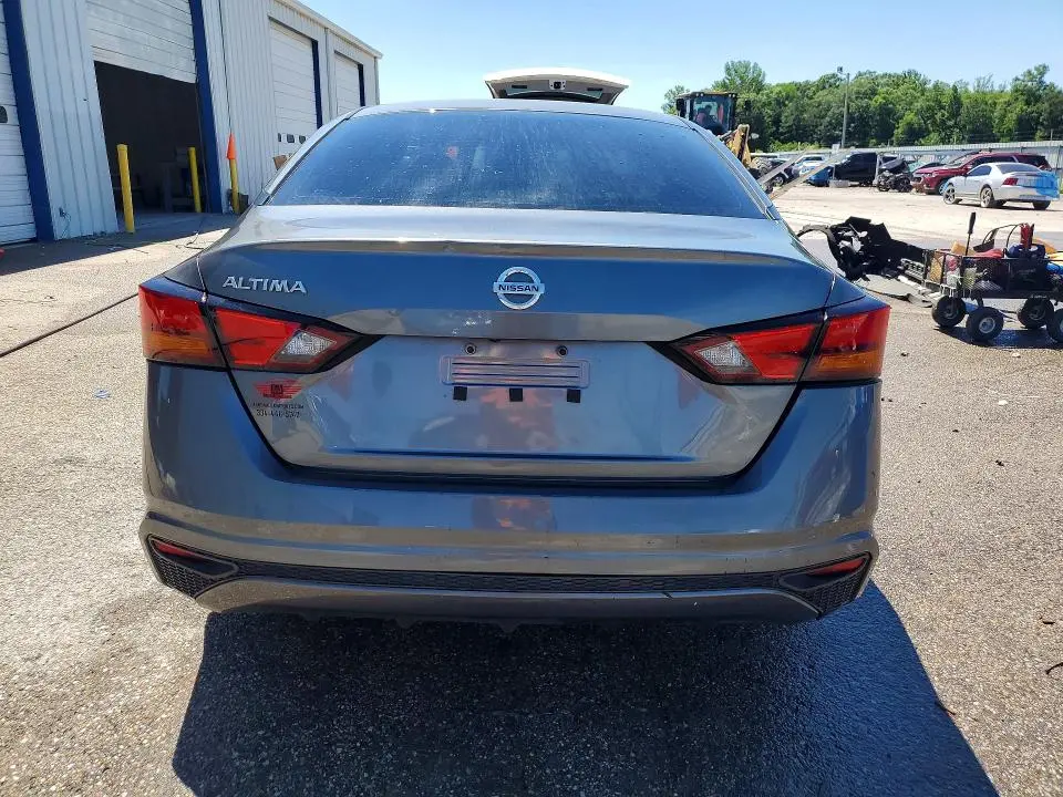 2022 NISSAN ALTIMA S  