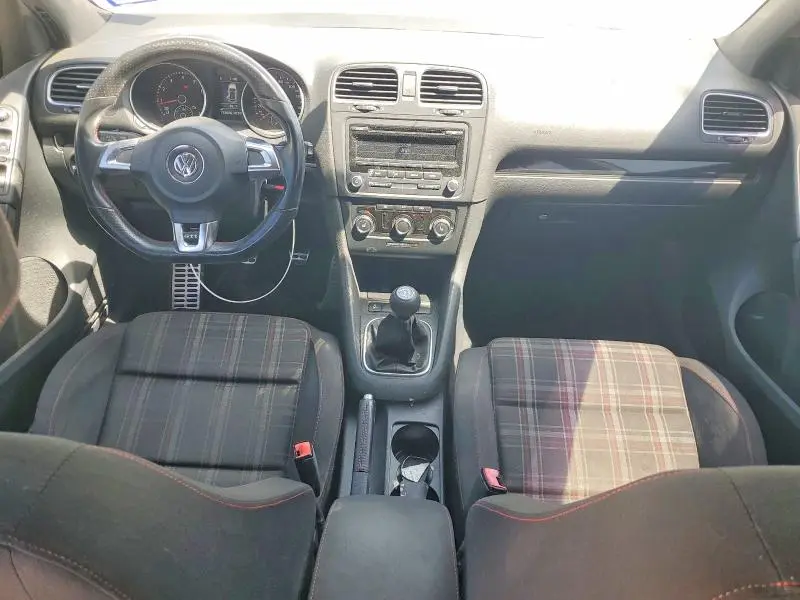2013 VOLKSWAGEN GTI   
