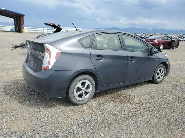 2015 TOYOTA PRIUS   