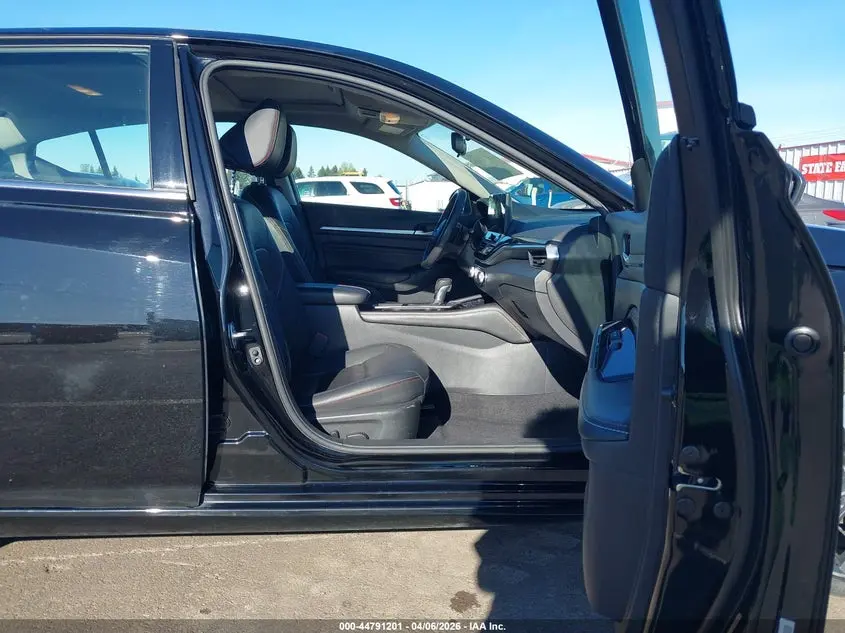 2023 NISSAN ALTIMA SR INTELLIGENT AWD