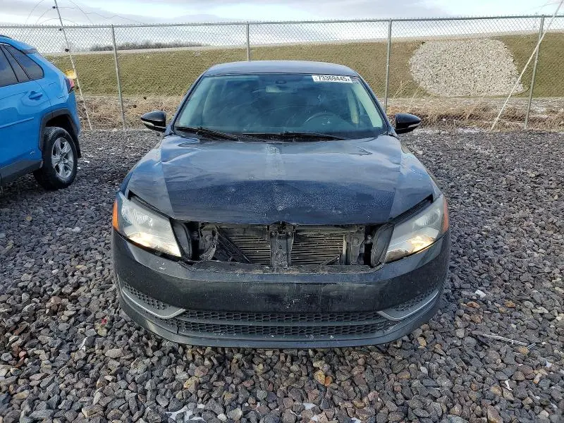 2012 VOLKSWAGEN PASSAT SE  