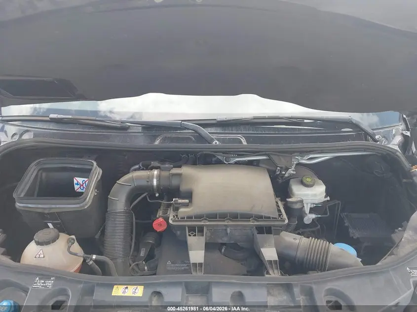 2022 MERCEDES-BENZ SPRINTER 2500 STANDARD ROOF I4 DIESEL