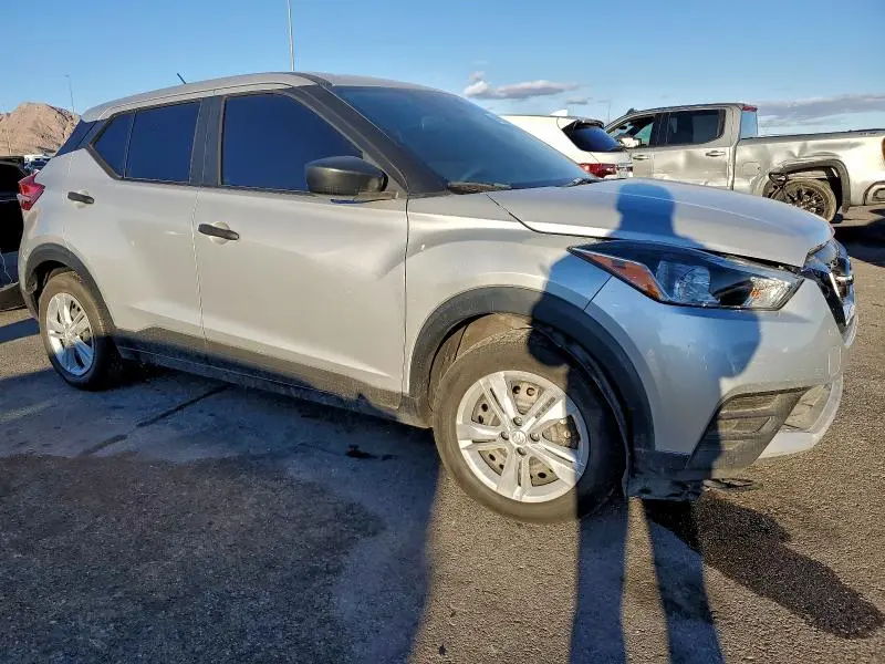 2020 NISSAN KICKS S  