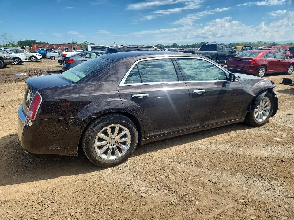 2012 CHRYSLER 300 LIMITED  
