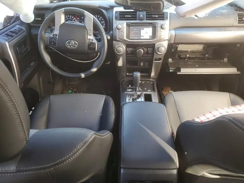 2019 TOYOTA 4RUNNER SR5  