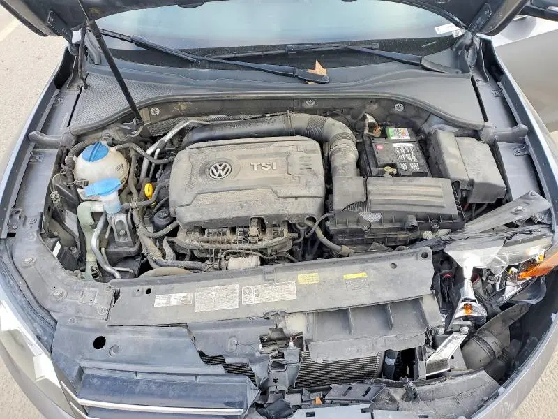 2014 VOLKSWAGEN PASSAT SE  