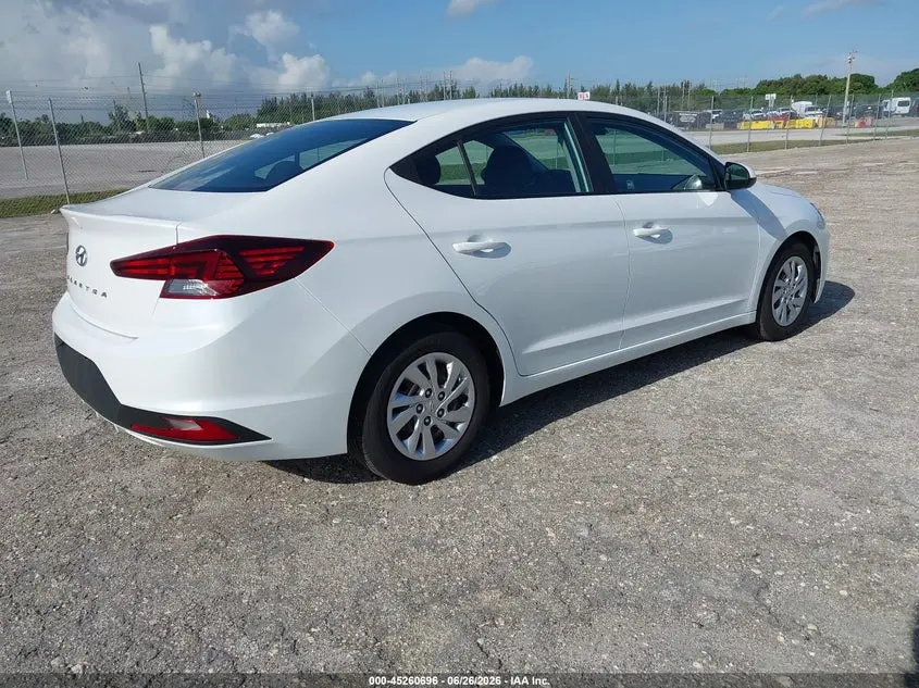 2020 HYUNDAI ELANTRA SE