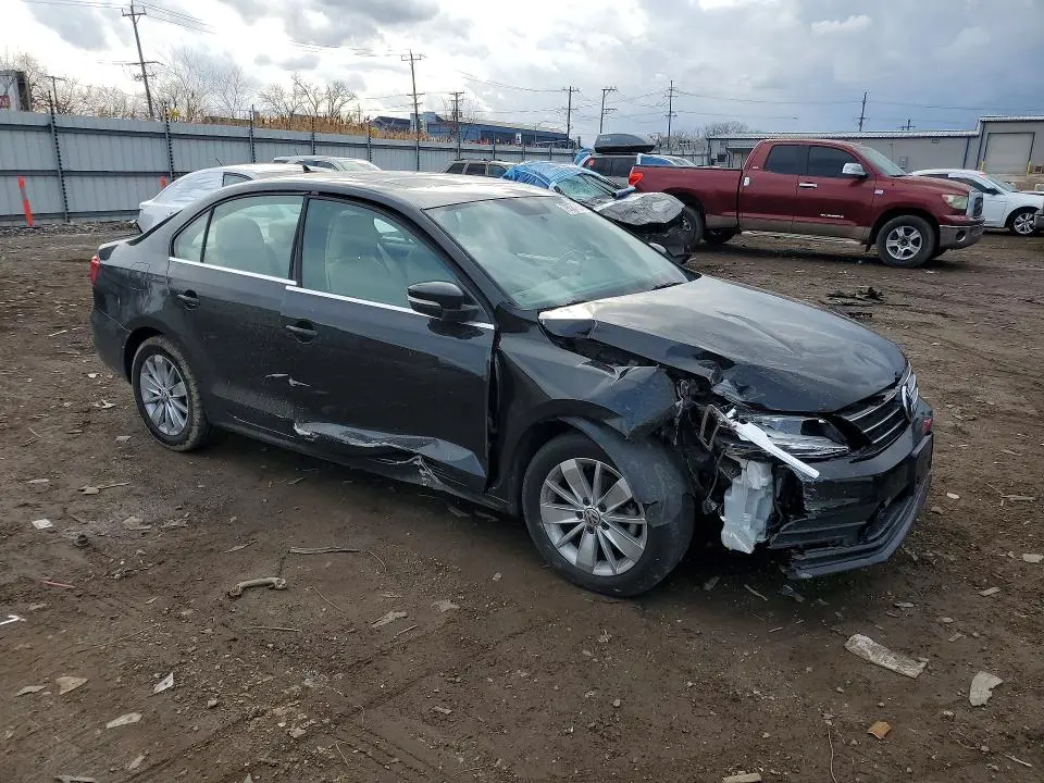 2015 VOLKSWAGEN JETTA SE  