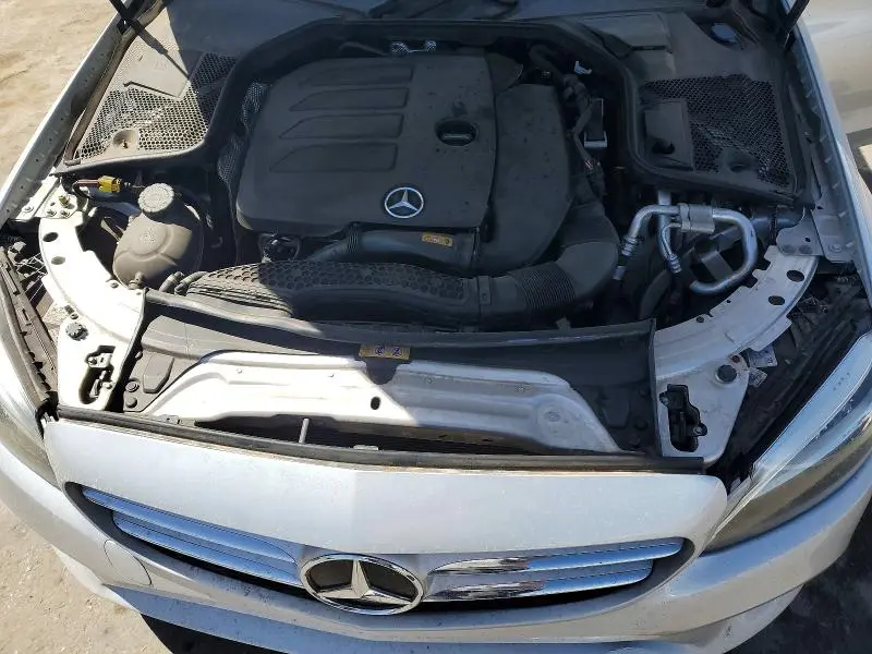 2019 MERCEDES-BENZ C 300  