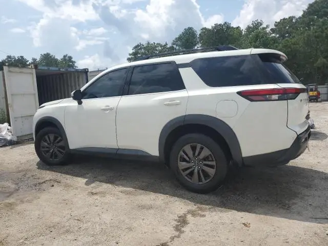 2022 NISSAN PATHFINDER SV  