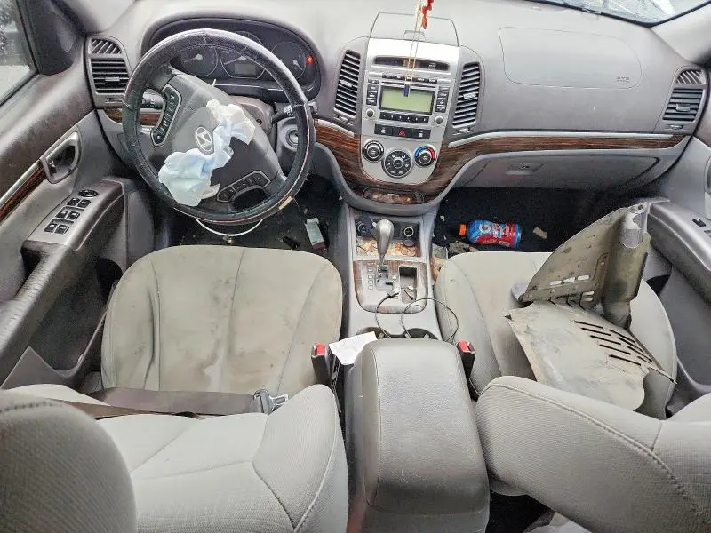 2012 HYUNDAI SANTA FE GLS  