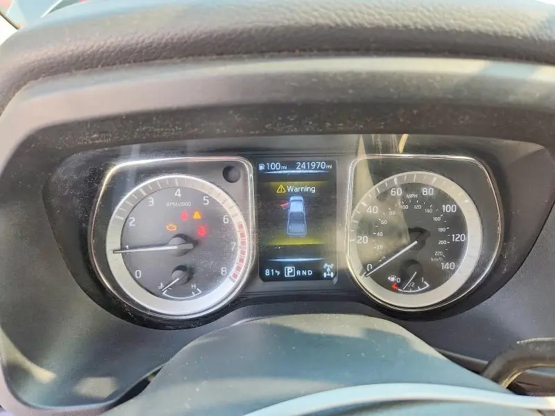 2017 NISSAN TITAN SV  