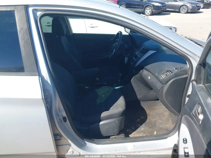 2017 HYUNDAI ACCENT SE