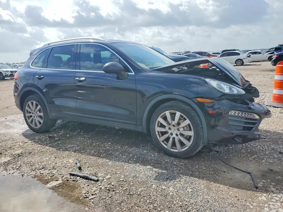 2011 PORSCHE CAYENNE S  