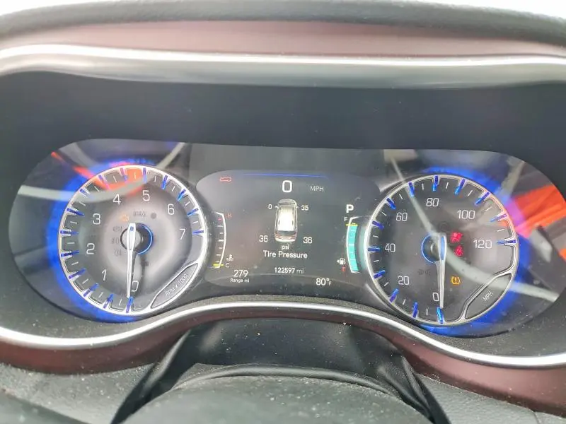 2019 CHRYSLER PACIFICA LIMITED  