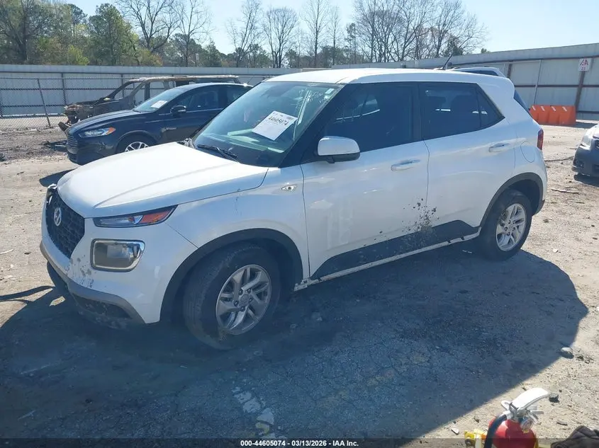 2025 HYUNDAI VENUE SE