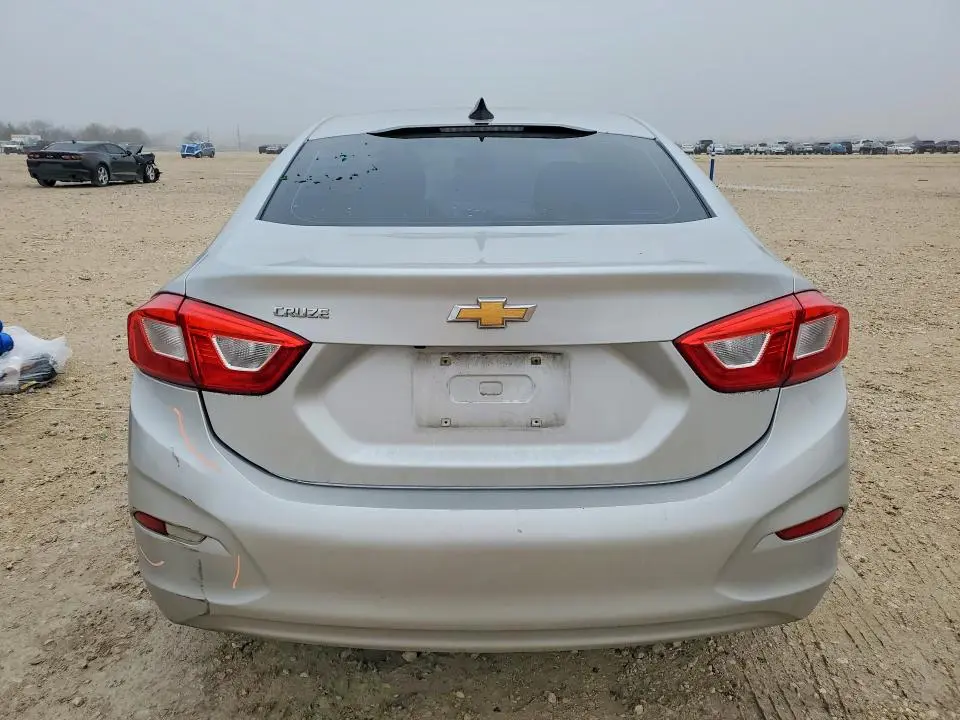 2017 CHEVROLET CRUZE   