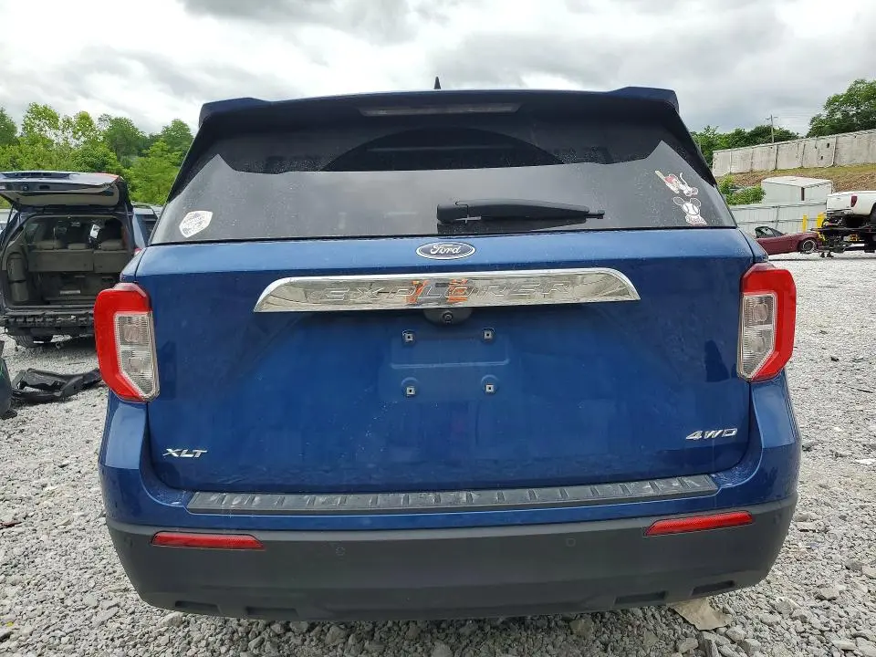 2022 FORD EXPLORER XLT  