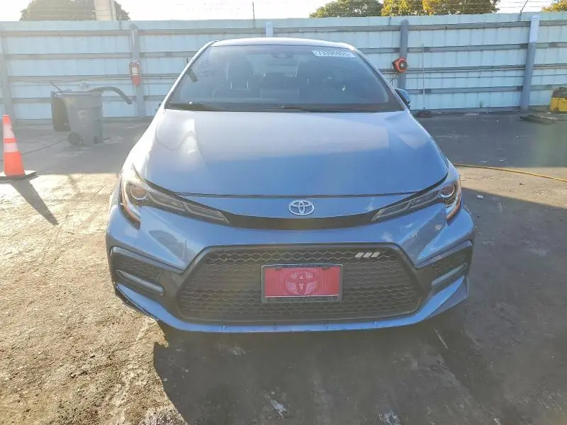 2021 TOYOTA COROLLA SE  