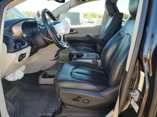 2017 CHRYSLER PACIFICA TOURING L PLUS  