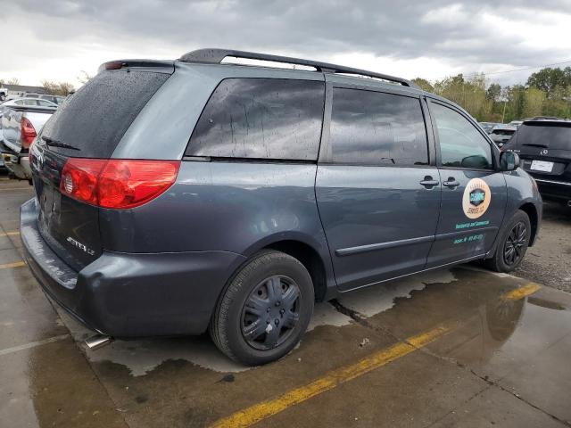 2010 TOYOTA SIENNA CE