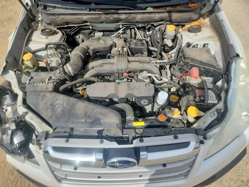 2013 SUBARU OUTBACK 2.5I  