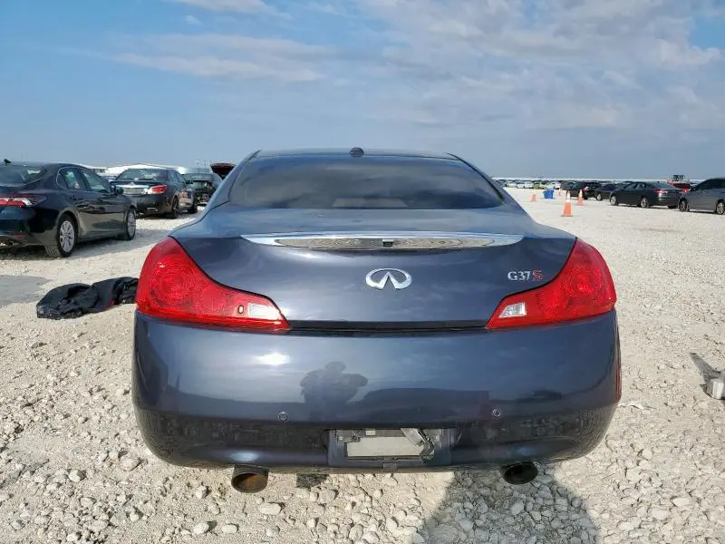 2011 INFINITI G37 BASE  