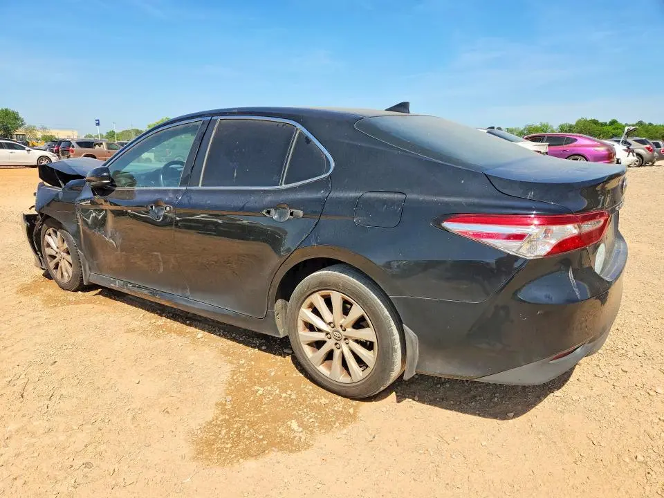 2020 TOYOTA CAMRY LE  