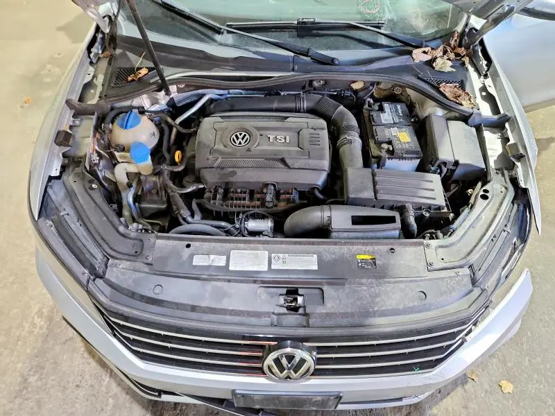 2016 VOLKSWAGEN PASSAT S  