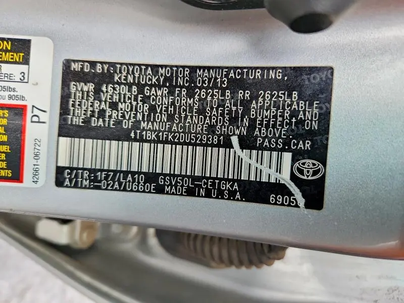 2013 TOYOTA CAMRY XLE V6  