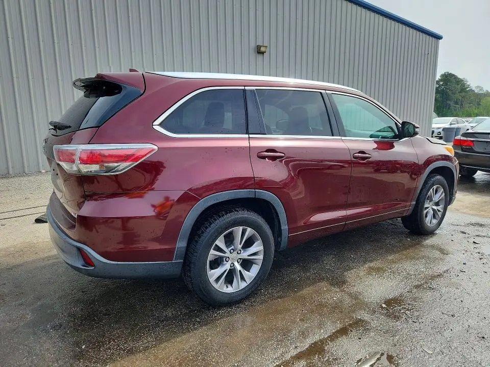 2014 TOYOTA HIGHLANDER XLE  