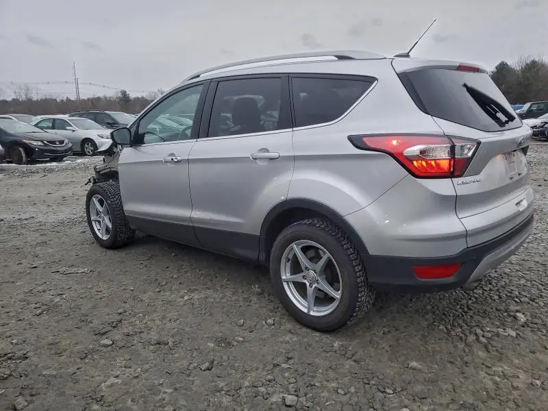 2017 FORD ESCAPE TITANIUM  