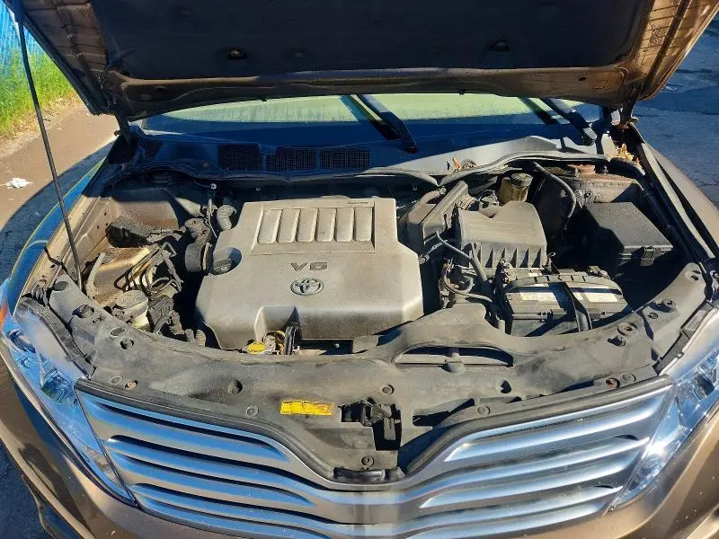 2011 TOYOTA VENZA AWD V6  