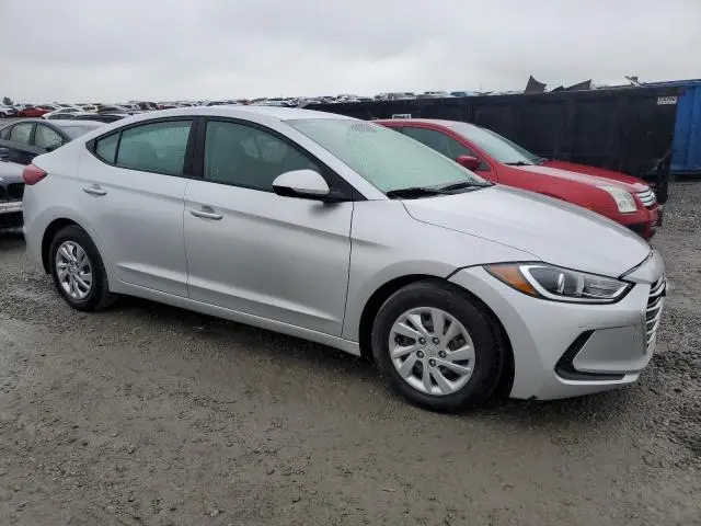 2018 HYUNDAI ELANTRA SE