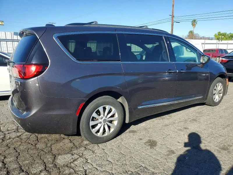 2017 CHRYSLER PACIFICA TOURING L  