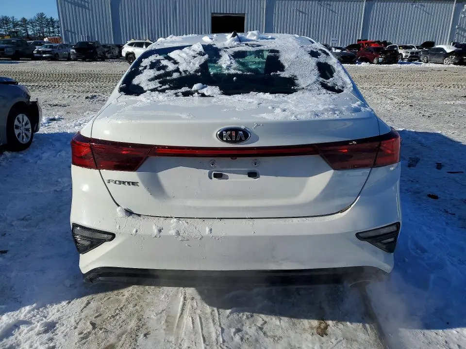 2019 KIA FORTE FE  