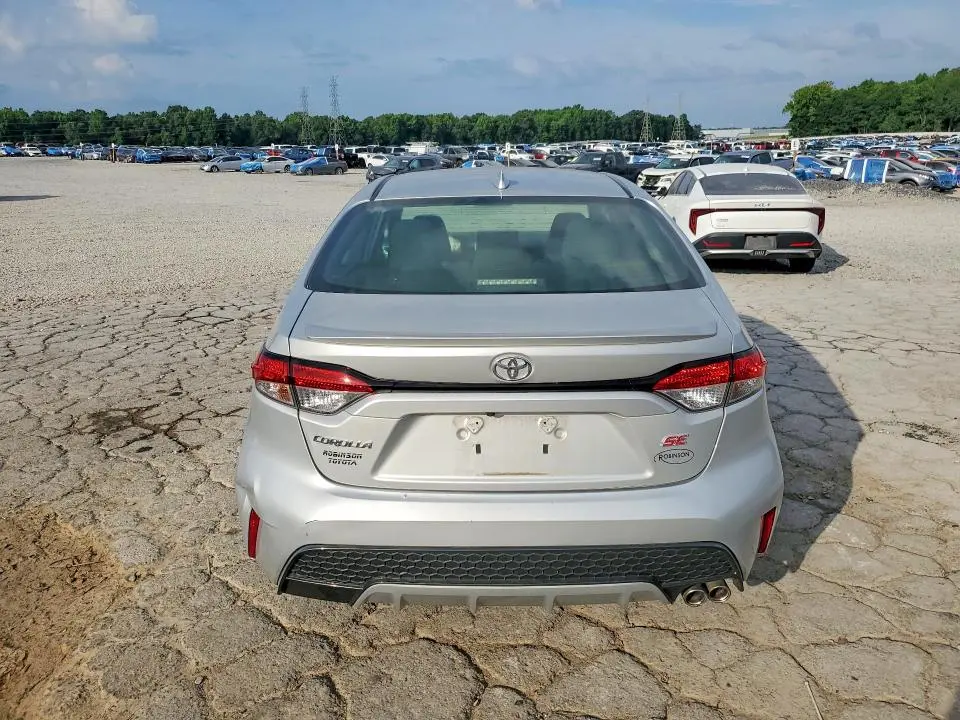 2020 TOYOTA COROLLA SE  