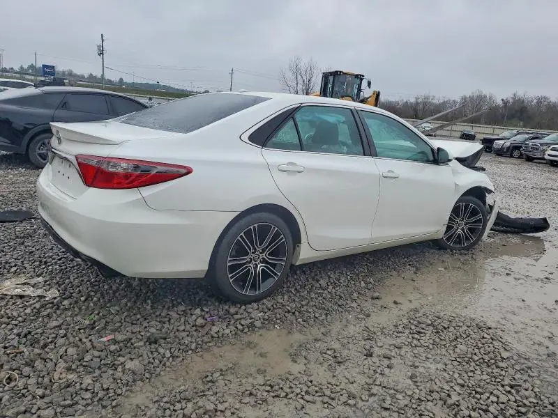 2016 TOYOTA CAMRY   