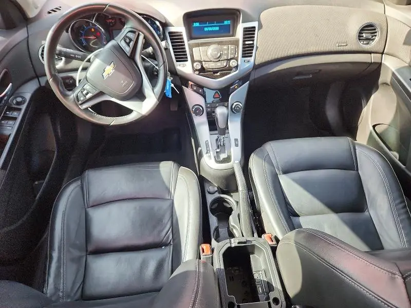 2012 CHEVROLET CRUZE LT  