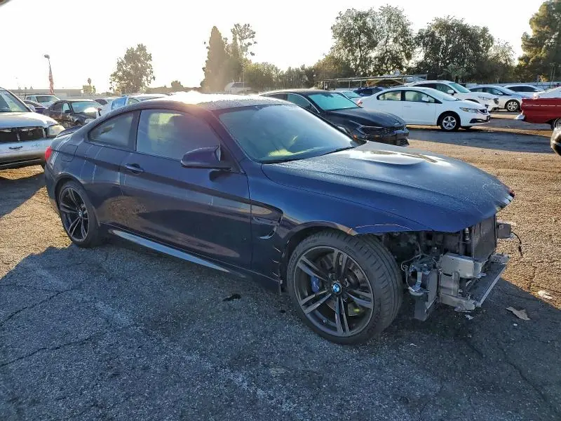 2016 BMW M4   