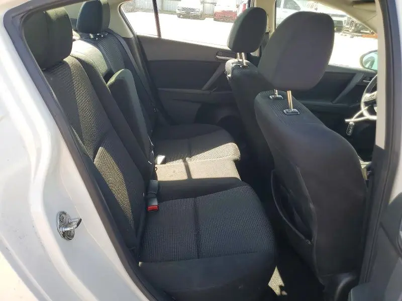 2013 MAZDA 3 I  