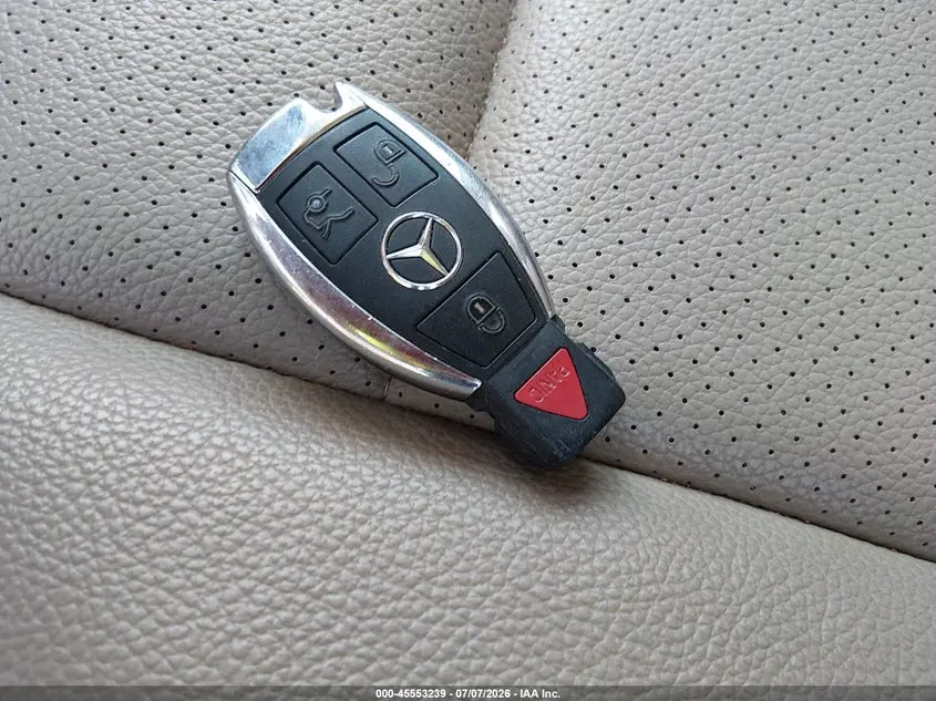 2012 MERCEDES-BENZ C 250 LUXURY/SPORT