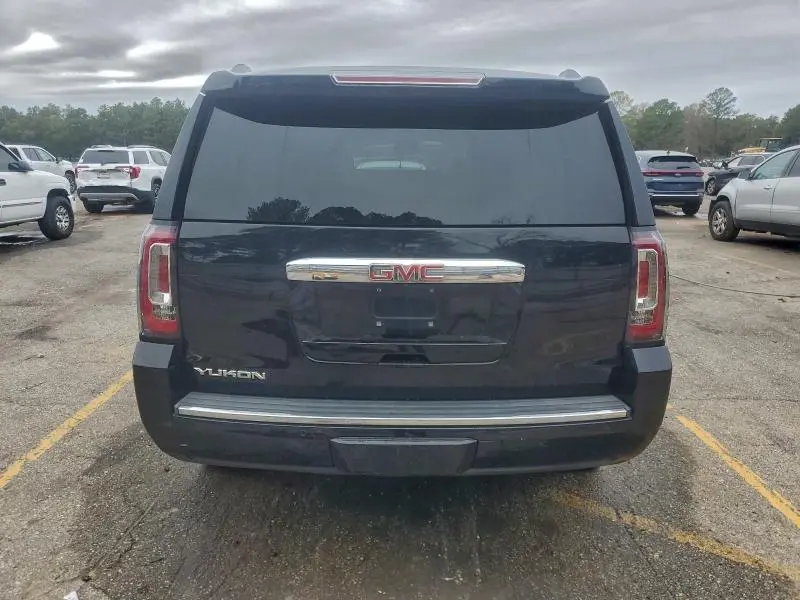 2016 GMC YUKON DENALI  