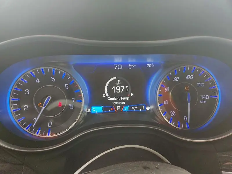 2016 CHRYSLER 300 LIMITED  
