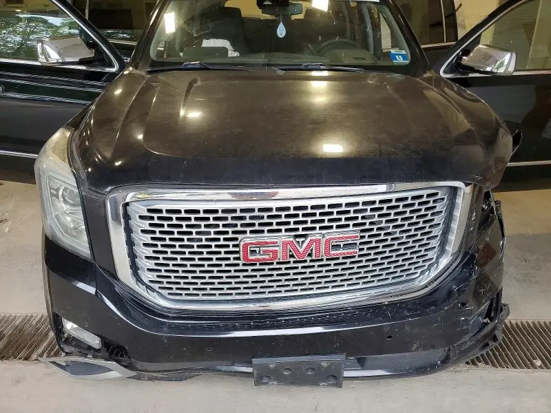2016 GMC YUKON XL DENALI  