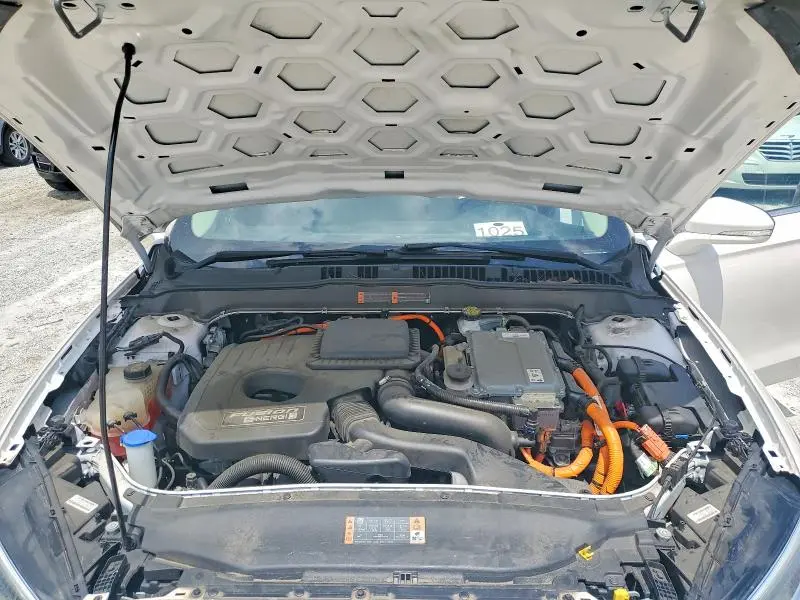 2020 FORD FUSION TITANIUM  