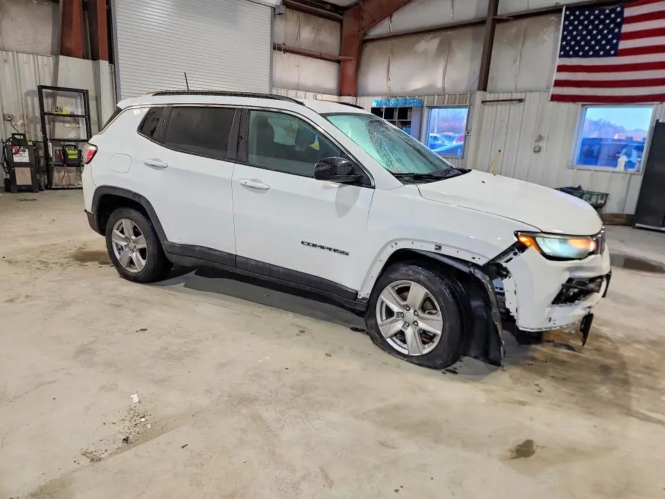 2022 JEEP COMPASS LATITUDE  